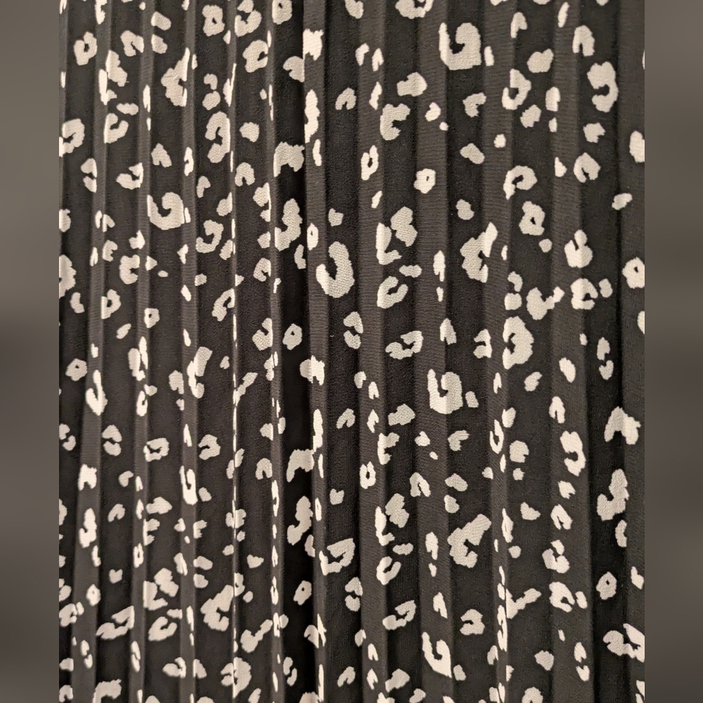 Nine West Black and White Floral Dress - Picture 4 of 8